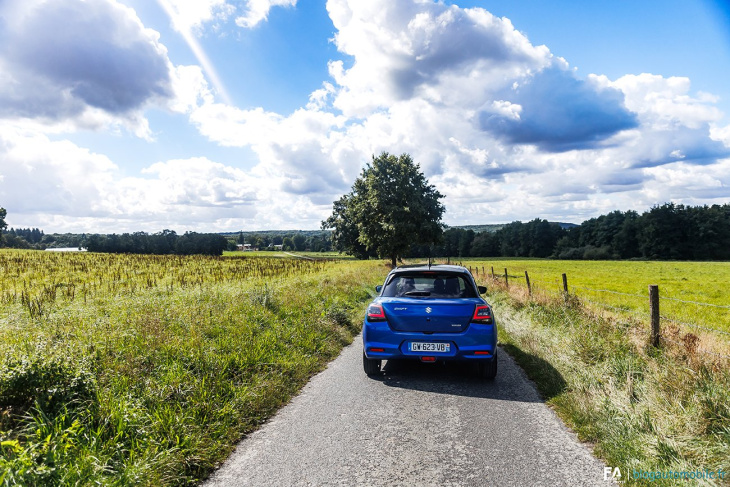 android, essai nouvelle suzuki swift cvt : la boîte auto, un choix judicieux ?