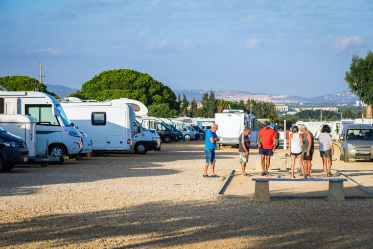 c’est quoi le plaisir du camping-car : nous interviewons 6 équipages, et leurs réponses sont enthousiasmantes !