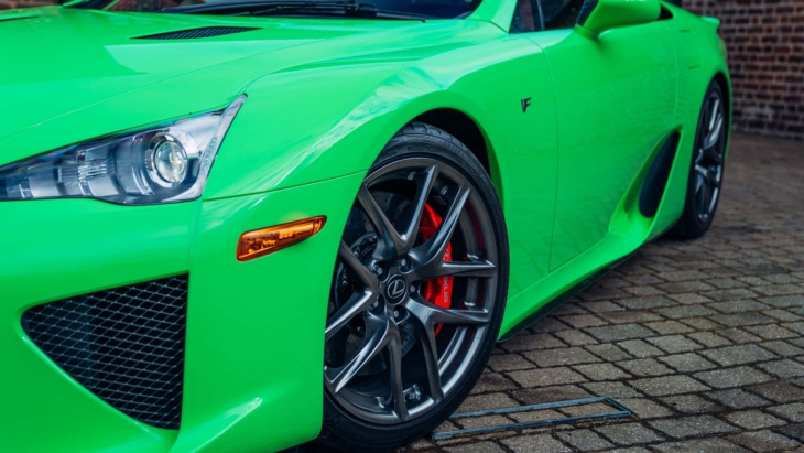 Cette superbe LFA verte est à vendre