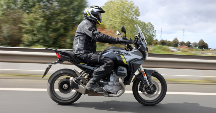 La Moto Guzzi Stelvio est-elle le trail routier idéal ?