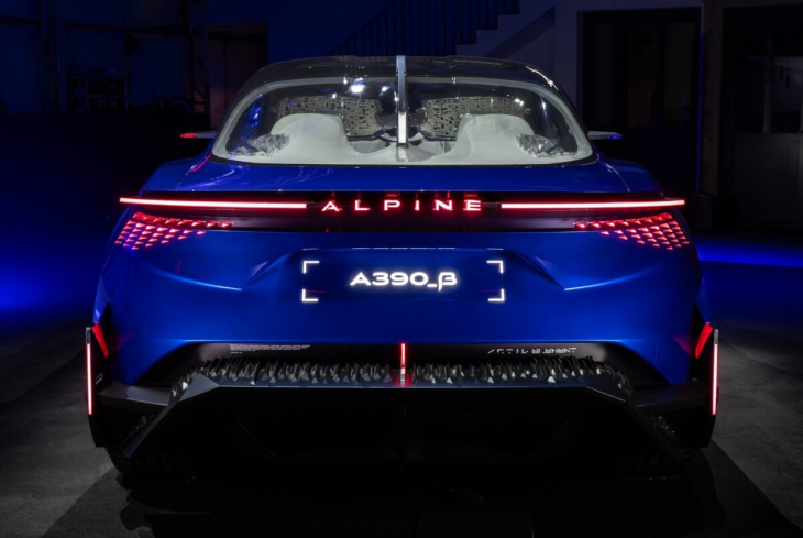 microsoft, on a vu l’alpine a390_β : enfin une voiture électrique française hyper performante !