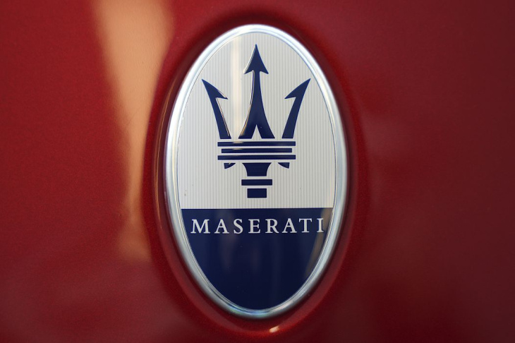 célébration des 110 ans des modèles emblématiques de maserati