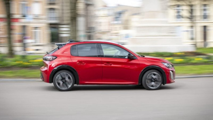 peugeot, essai peugeot 208 hybrid 100 : notre test complet et chiffré de la meilleure version