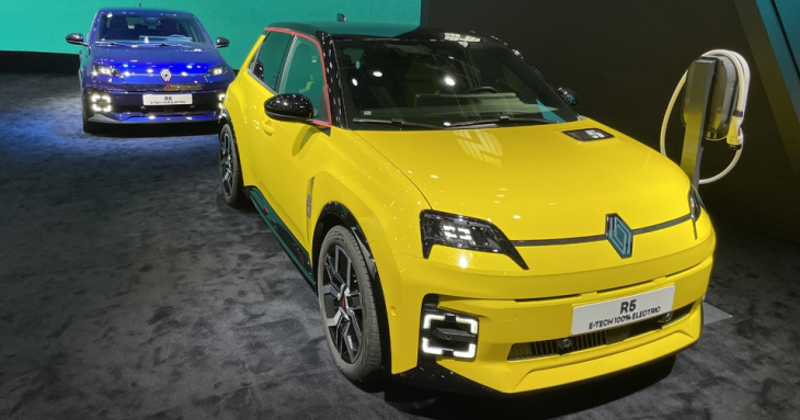 Renault 5 électrique, cette reine du salon - En direct du Mondial de Paris 2024