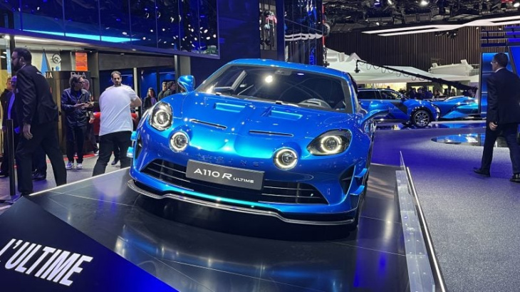 alpine a110 r ultime : le prix complètement délirant de la sportive française de 325 chevaux !