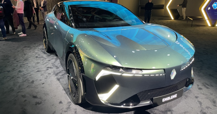 La Renault Emblème, une voiture de rêve ? En direct du salon de Paris 2024