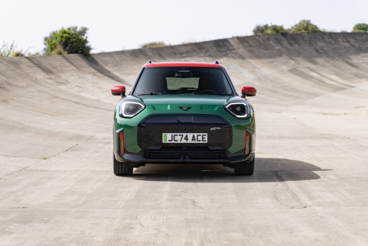 mini dégaine deux nouvelles voitures électriques toujours plus puissantes