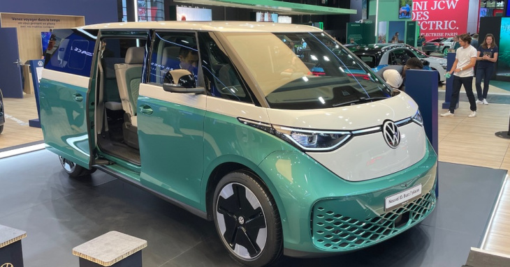 Volkswagen ID.Buzz Long : des centimètres en plus pour une meilleure habitabilité - En direct du salon de Paris