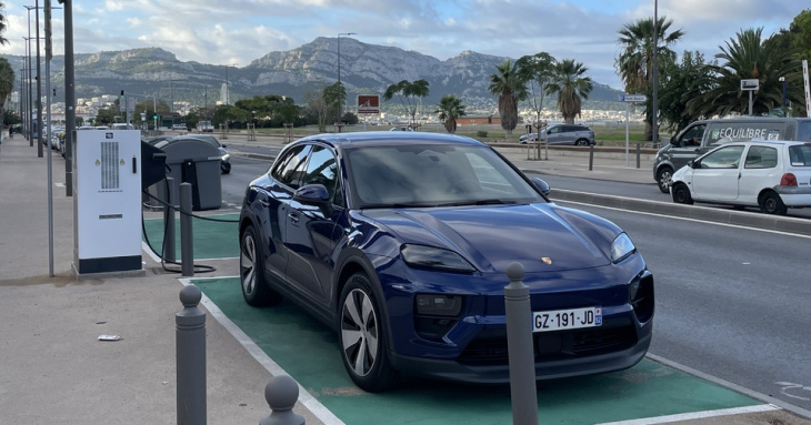 Peut-on voyager en voiture électrique sans planifier son trajet ?