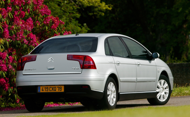 laguna 2, renault, laguna, citroen, un seul v6 pour deux françaises bien différentes